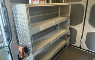 Quarta-Fahrzeugbau Regal Anfertigung individual Laderaum